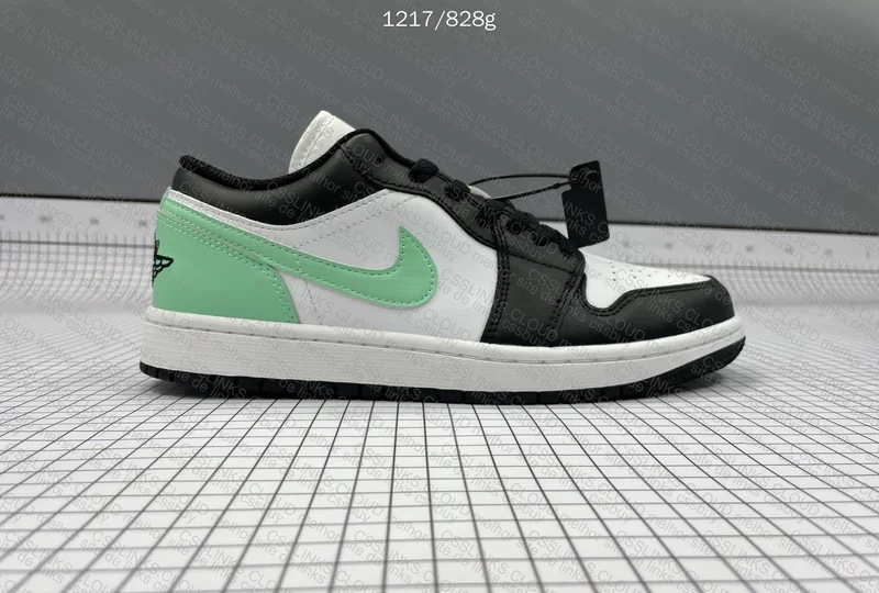 AJ1 low gren glow 5