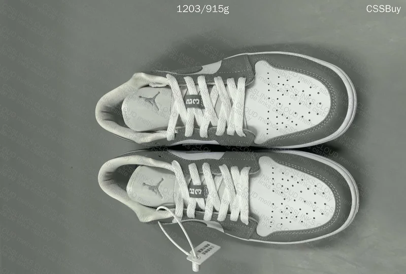 AJ1 LOW Grey Wolf
