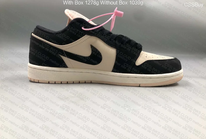 AJ1 low Guava Ice 3