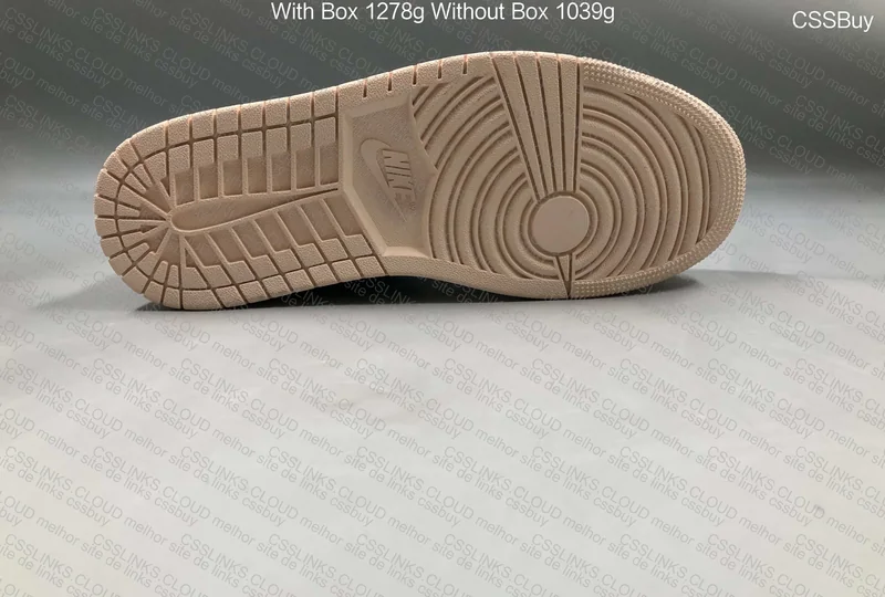 AJ1 low Guava Ice 5