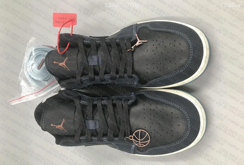 AJ1 Low "Midnight Navy" 2
