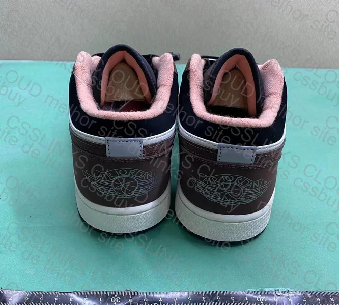 aj1 low mocha 3