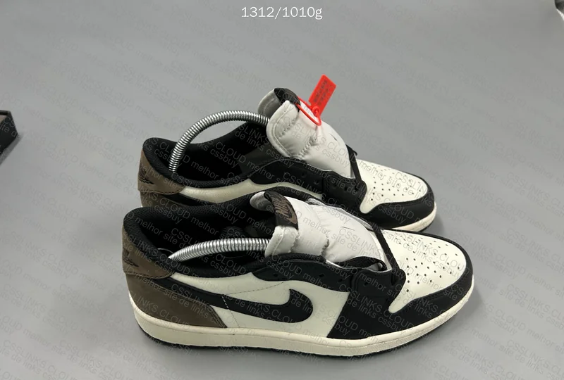 AJ1 LOW MOCHA 2