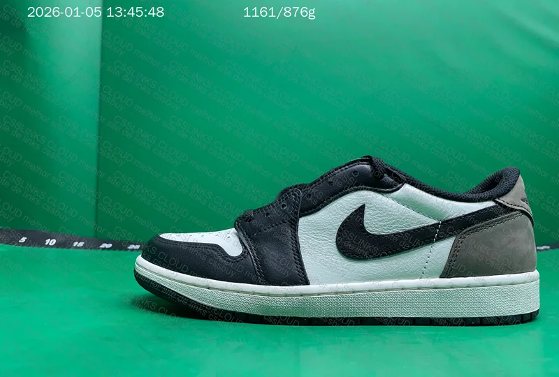AJ1 Low Mocha OG 5