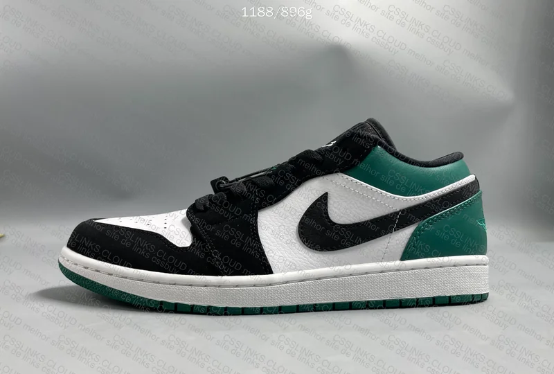 AJ1 Low Mystic Green 4