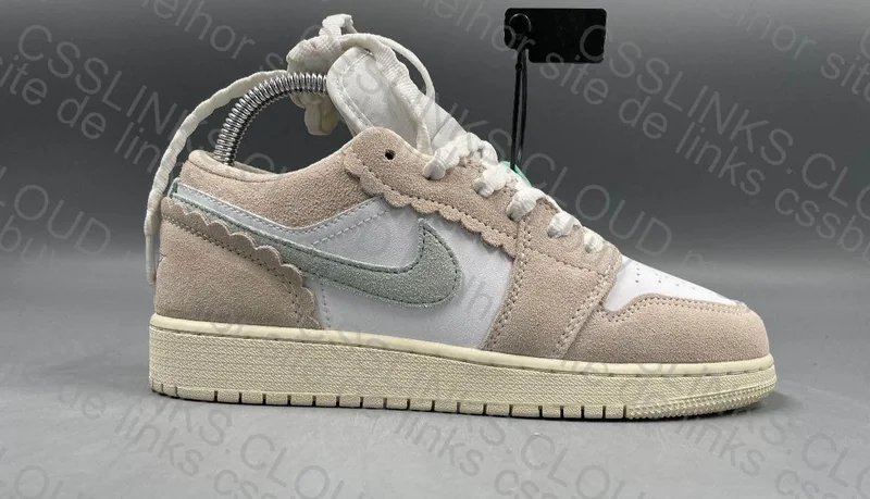 AJ1 Low (OVO) 2