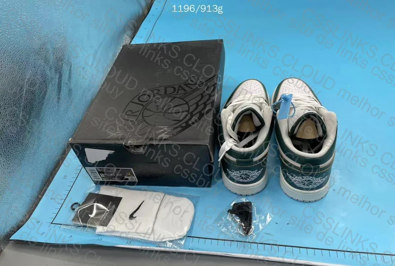 aj1 low Oxidized Green
