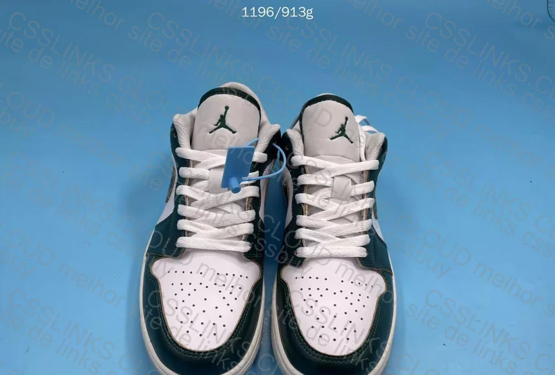 aj1 low Oxidized Green 3