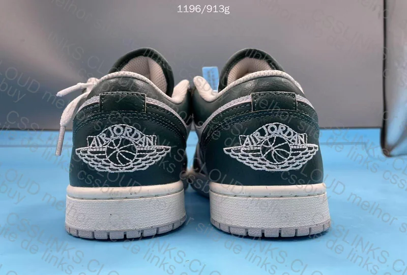 aj1 low Oxidized Green 8