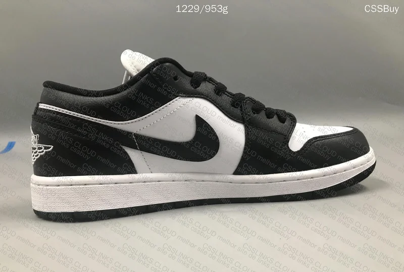 AJ1 low panda 3