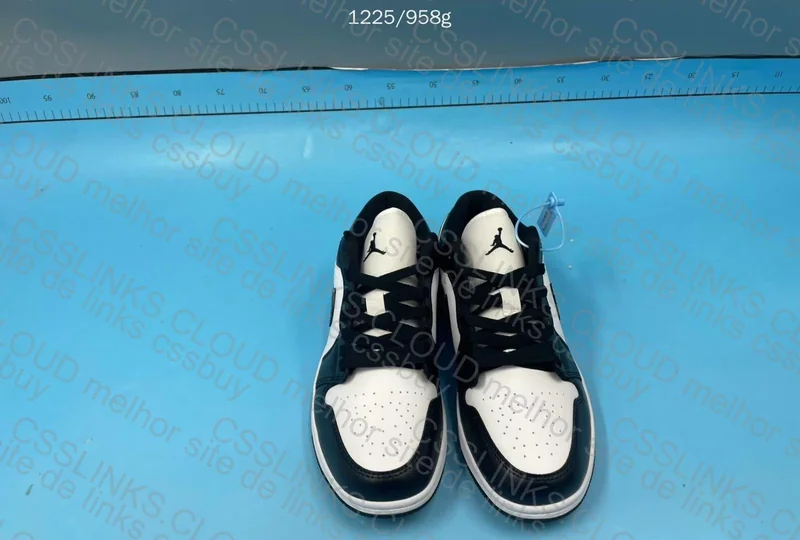 aj1 low panda