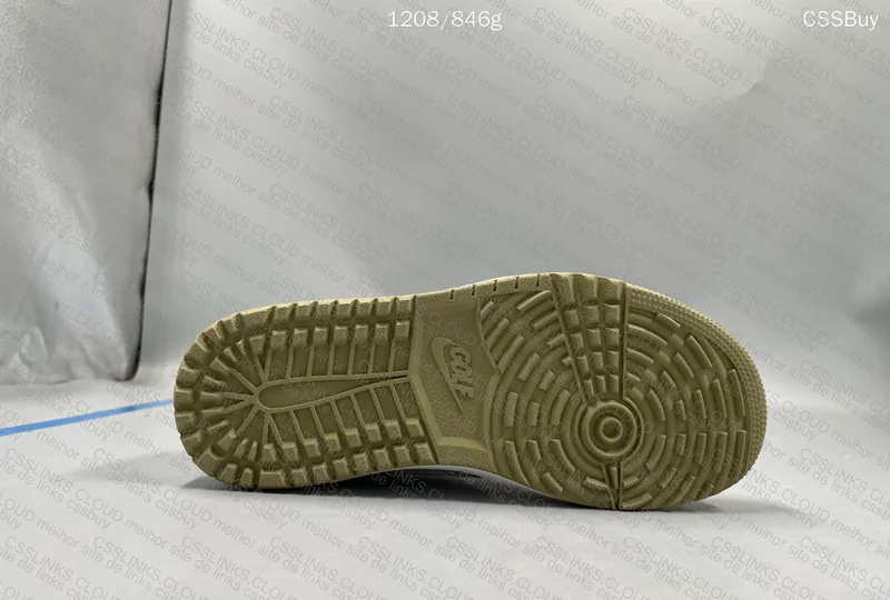 AJ1 LOW REVERSE GOLF TRAVIS SCOTT "OLIVE" 8
