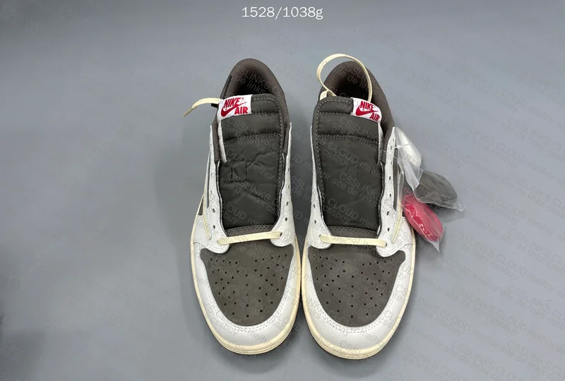 AJ1 LOW REVERSE MOCHA 4