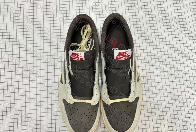 aj1 low reverse mocha 3
