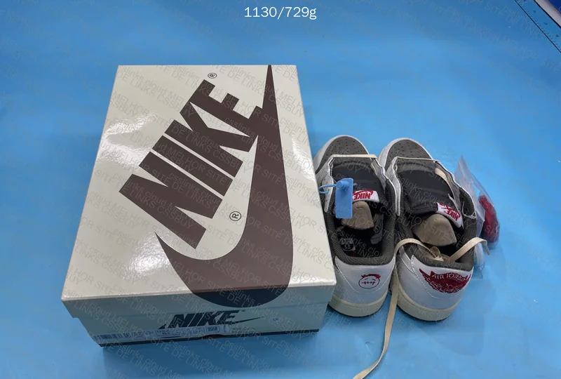 aj1 low reverse mocha 10