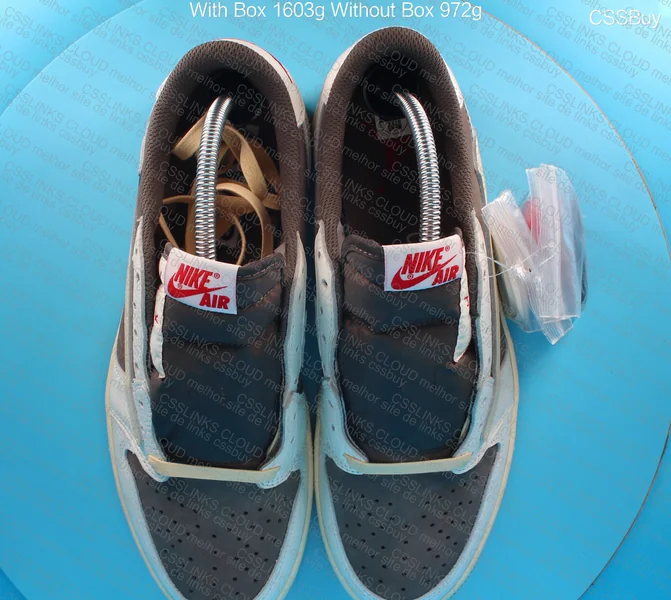 AJ1 LOW REVERSE MOCHA 148¥