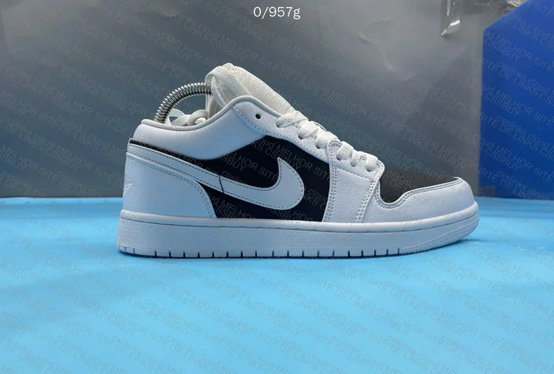 AJ1 Low Reverse Panda - DT 9
