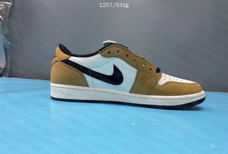 Aj1 low rookie of the year 7