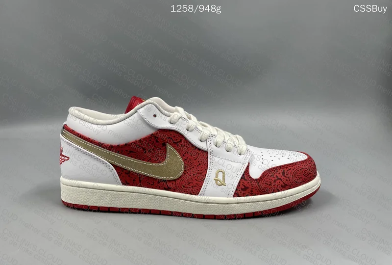 AJ1 Low Spades 4