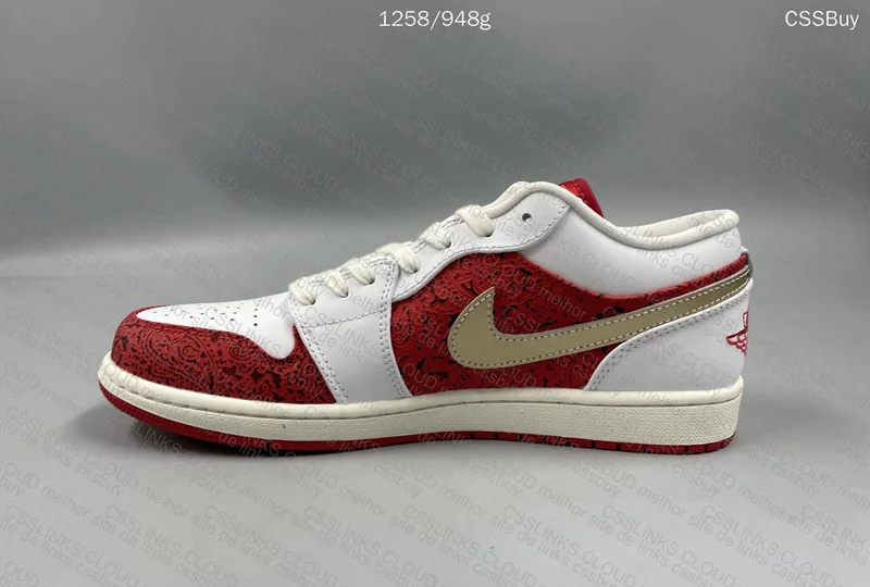 AJ1 Low Spades 7
