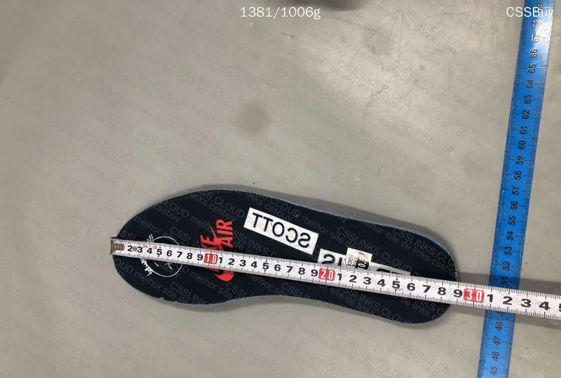 AJ1 Low- Travis 8