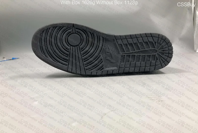 Aj1 low travis black phantom 3