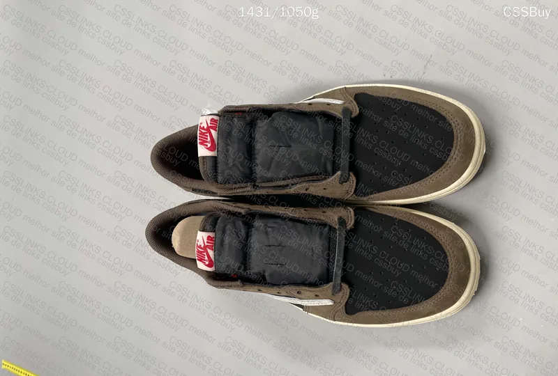 AJ1 Low Travis (With Measurements) 4