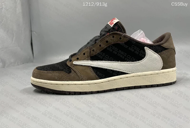 AJ1 Low Travis Dark Mocha 2
