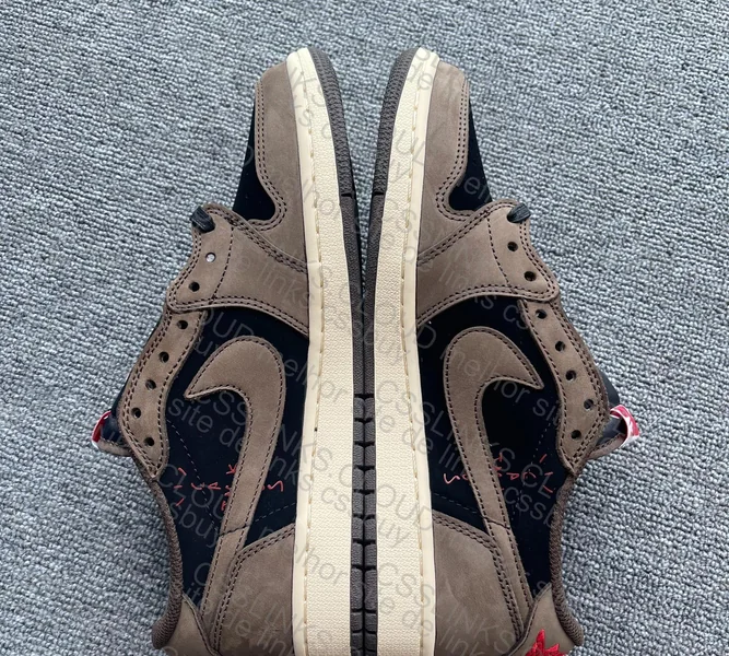 AJ1 LOW TRAVIS DARK MOCHA 3