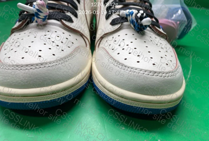 aj1 low travis fragment 7