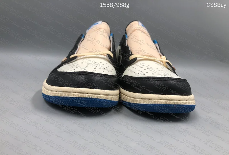 AJ1 Low Travis Fragment GL? 4