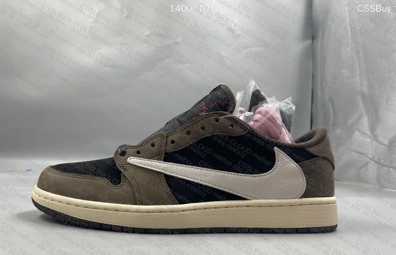 AJ1 Low Travis Mocha 5