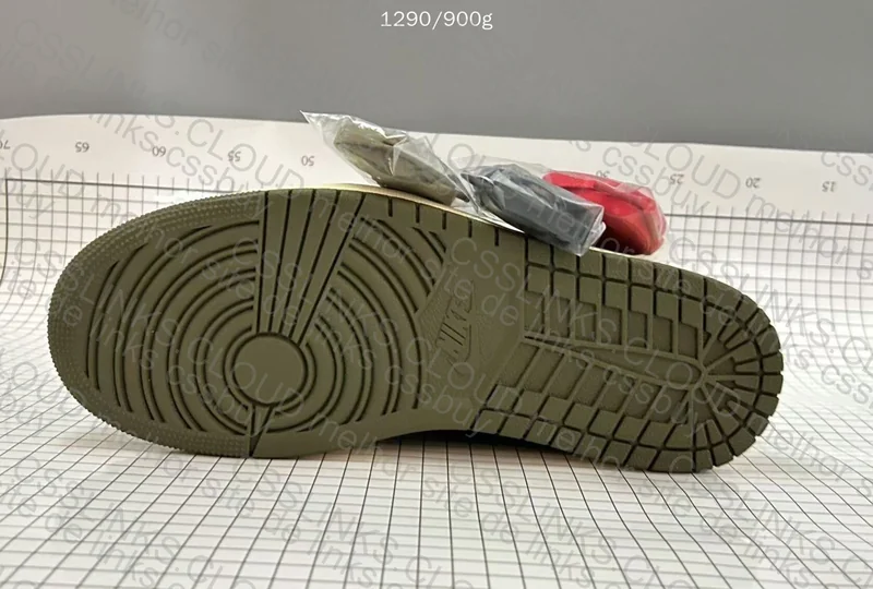 Aj1 low travis olive 9