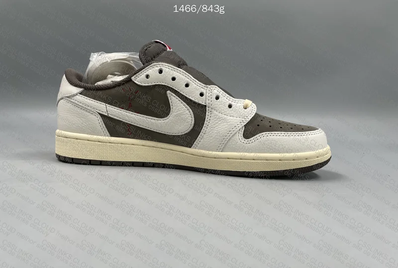 AJ1 Low Travis Reverse Mocha FK 4