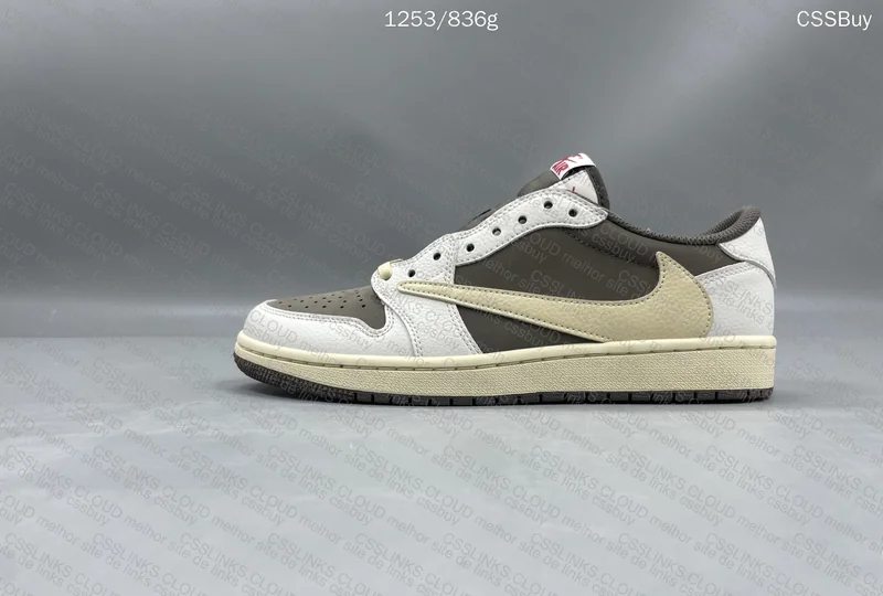 Aj1 low Travis Scott 4