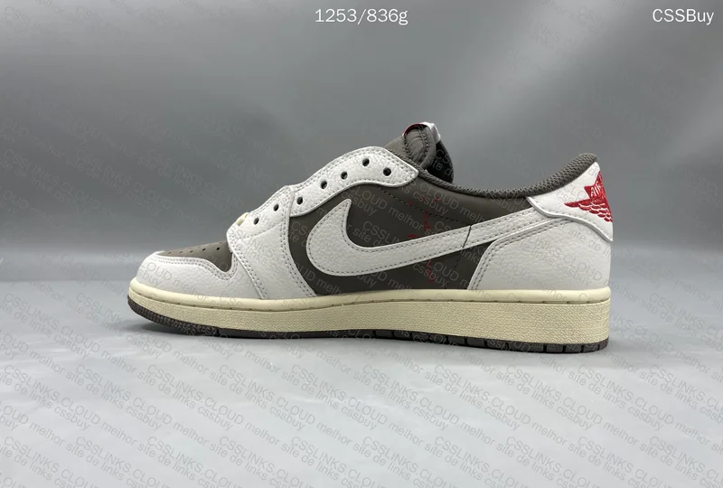 Aj1 low Travis Scott 6