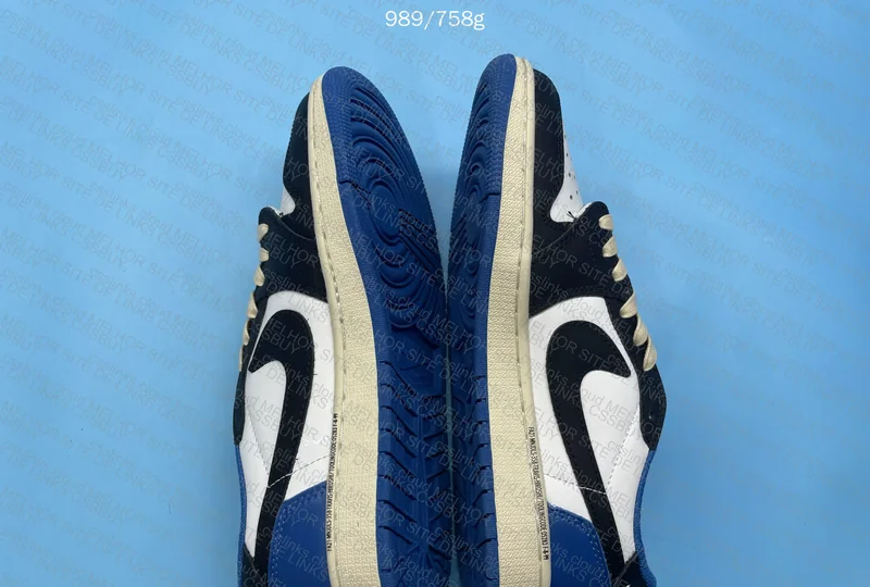 aj1 low travis scott 2