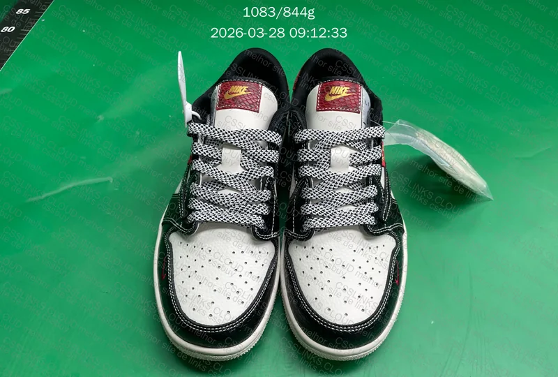 Aj1 low travis scott ano novo chines 7
