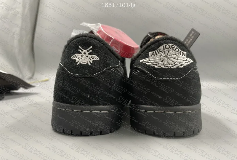 AJ1 LOW TRAVIS SCOTT BLACK PHANTOM 2