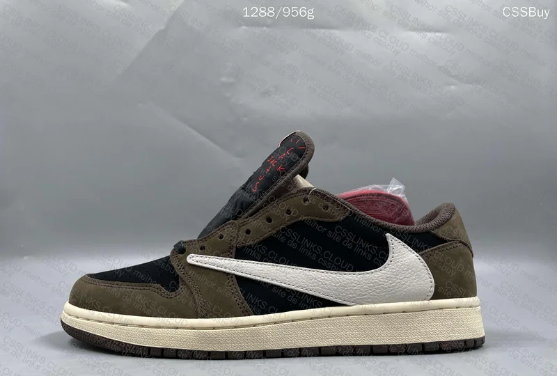 AJ1 Low Travis Scott Dark Mocha 5