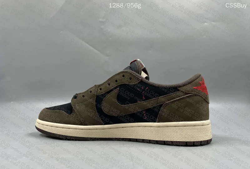 AJ1 Low Travis Scott Dark Mocha 8