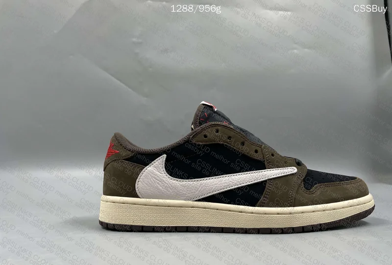 AJ1 Low Travis Scott Dark Mocha 9