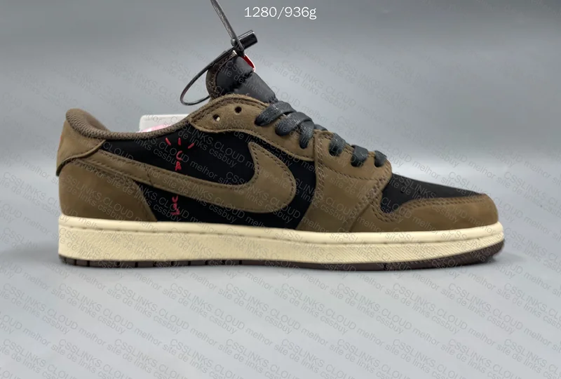 AJ1 Low Travis Scott Dark Mocha 5