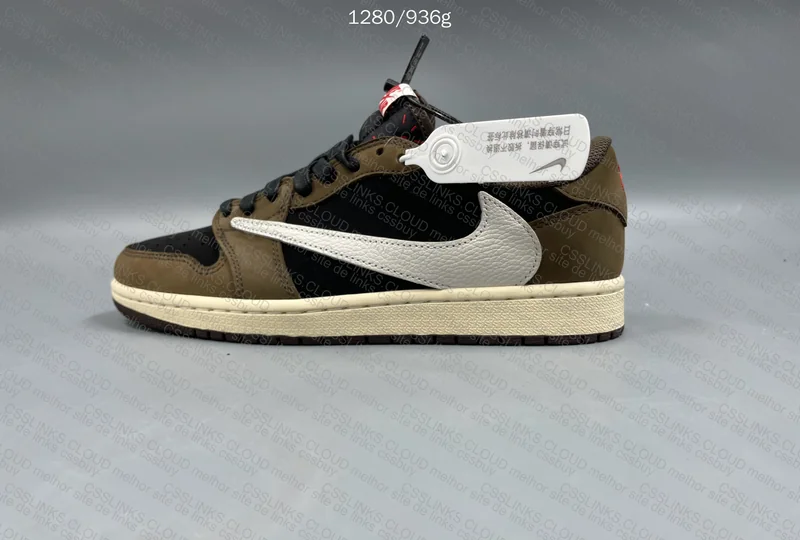 AJ1 Low Travis Scott Dark Mocha 7