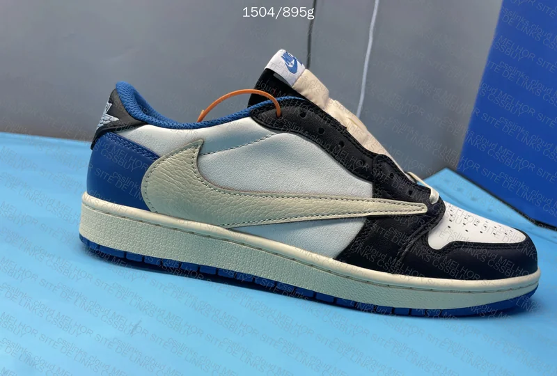 AJ1 low Travis Scott fragment 8