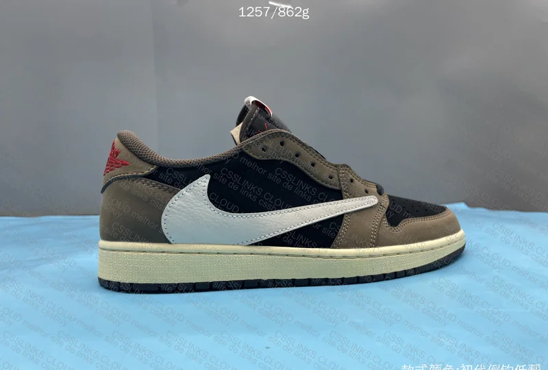 AJ1 Low Travis Scott for Mom - GL or RL? 5