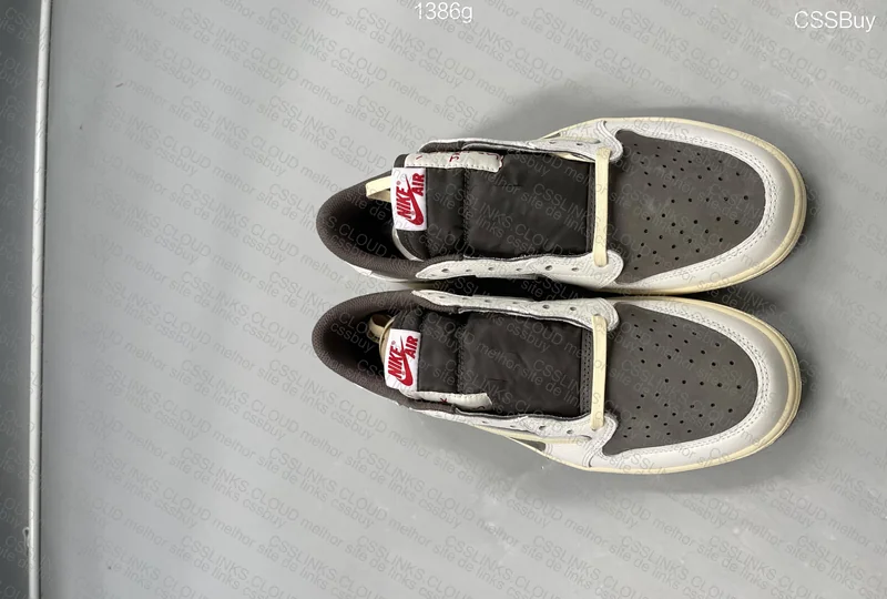 AJ1 Low Travis Scott Reverse Mocha 3