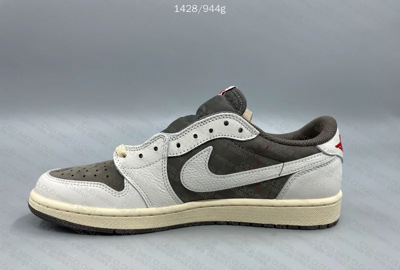 Aj1 low Travis Scott Reverse Mocha ZOK 2