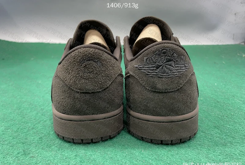 aj1 low travis scott velvet brown 3