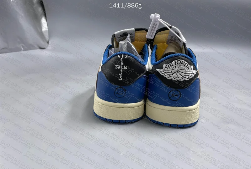AJ1 Low Travis Scott x Fragment 3